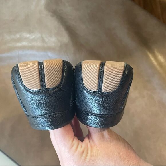 Cole Haan Women's Evelyn Bow Driver Black Leather Loafers Size 8.5B - Picture 5 of 10